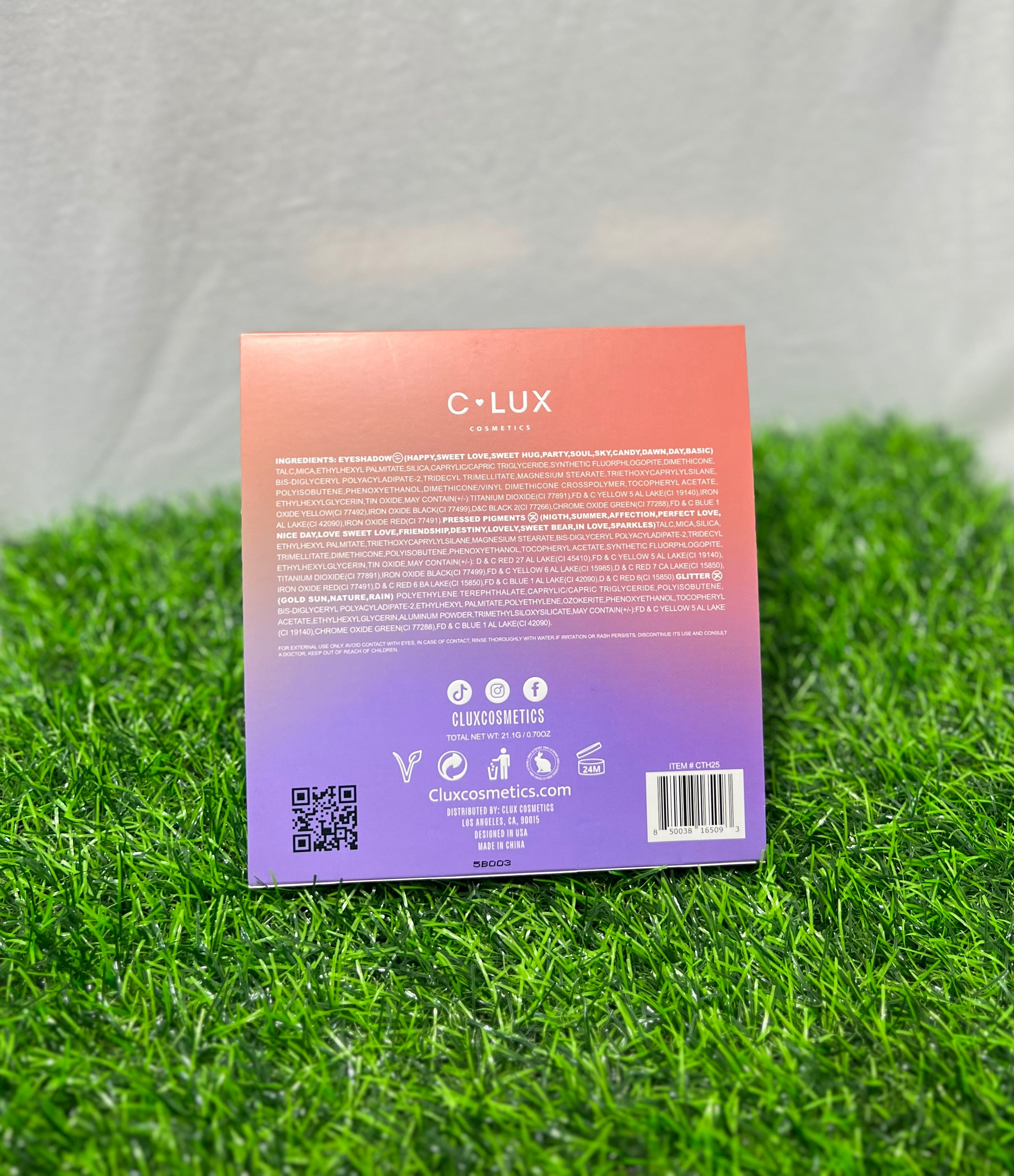 Teddy Heart Eyeshadow Palette