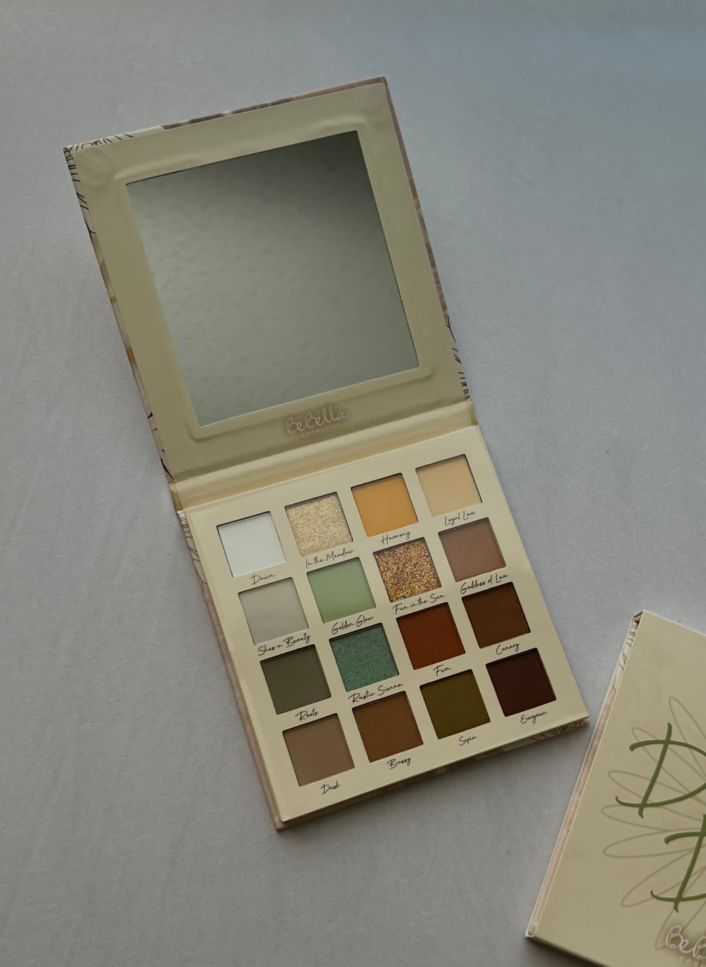 Daisy Daze Eyeshadow Palette