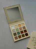 Daisy Daze Eyeshadow Palette