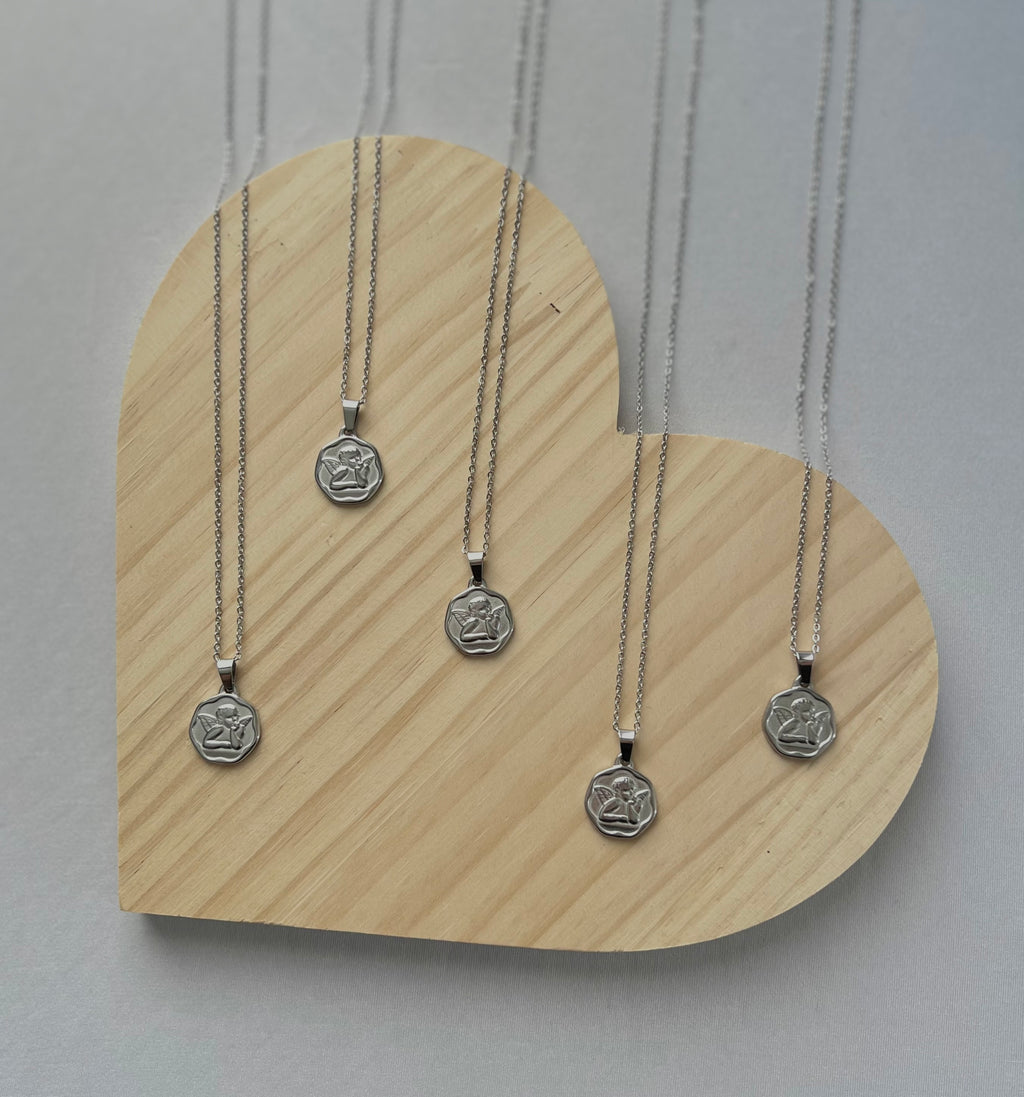 Angel necklace